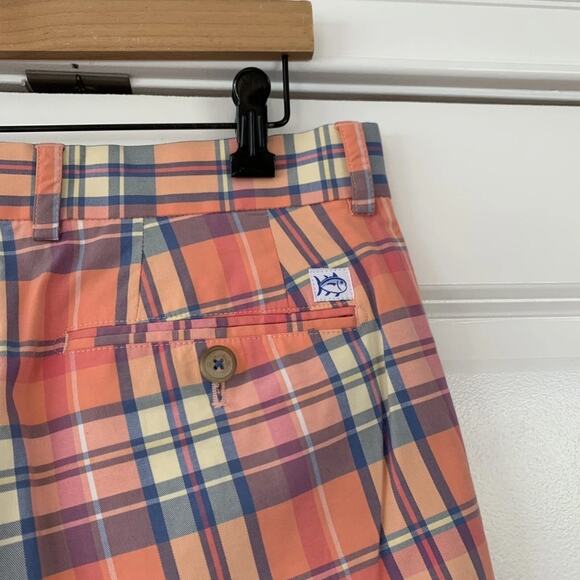 Southern Tide Men's Plaid Skipjack Shorts 32 - Picture 3 of 6